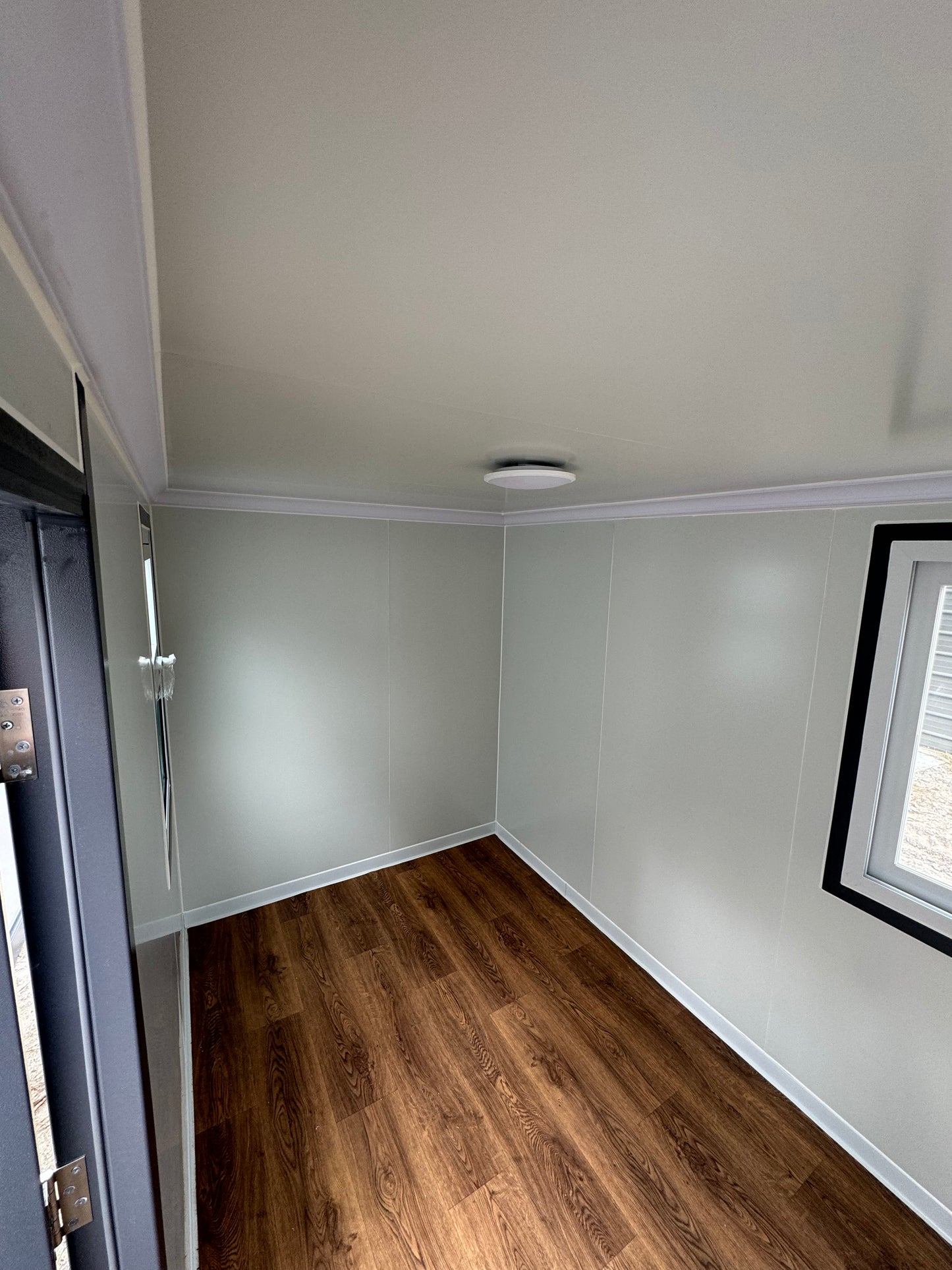 7x13 Prefabricated Office