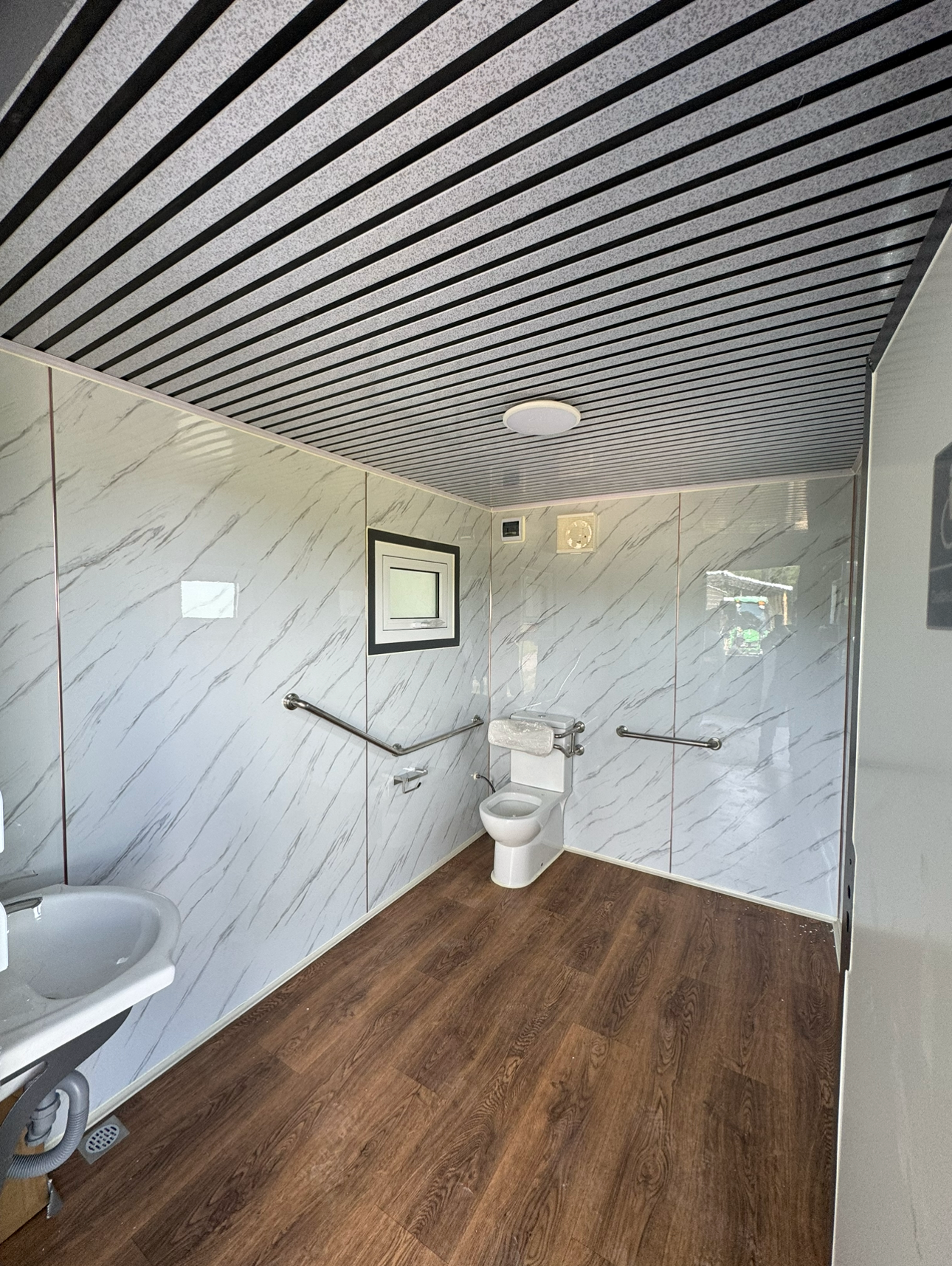 Prefabricated Large Handicap Accessible Toilet Unit