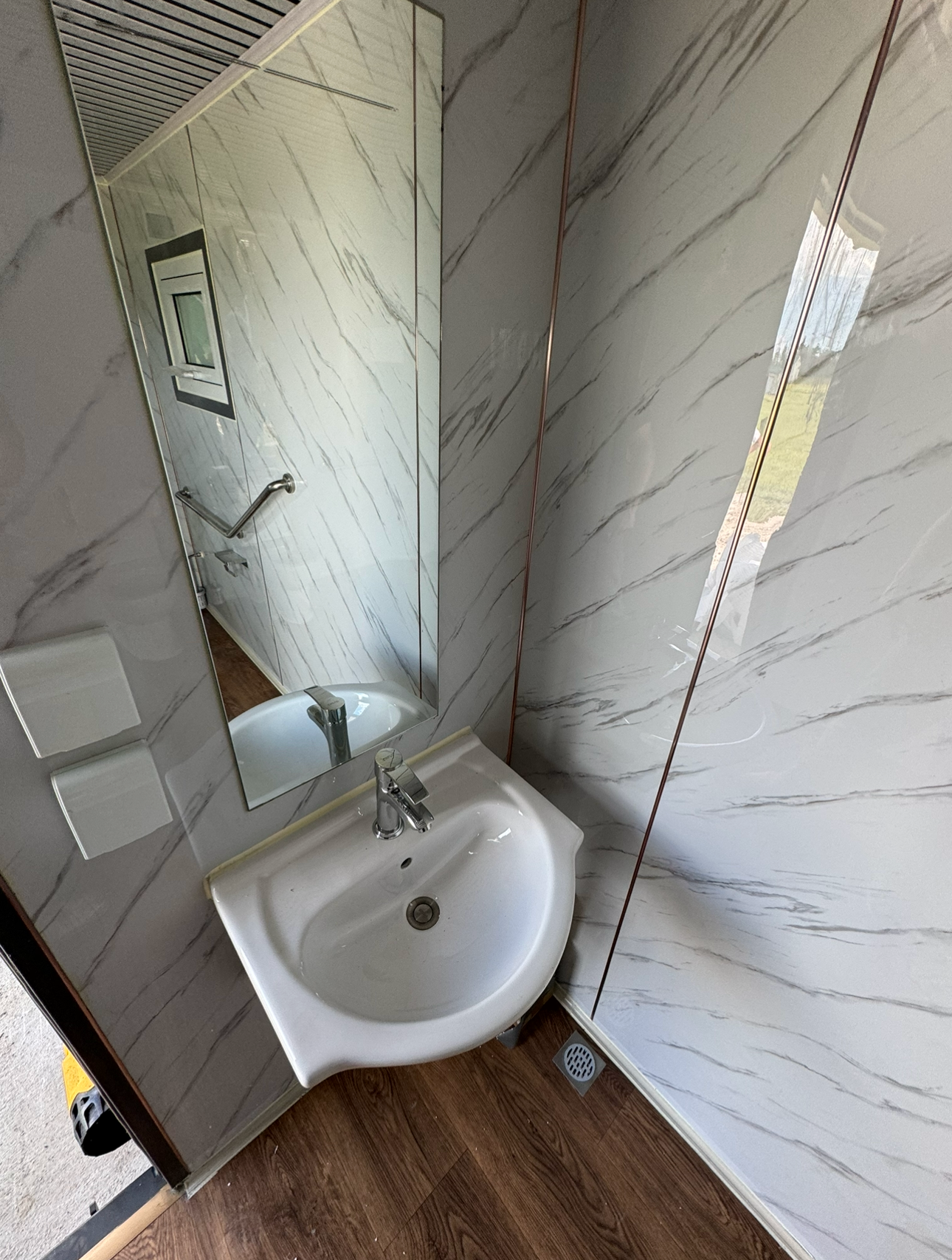 Prefabricated Large Handicap Accessible Toilet Unit